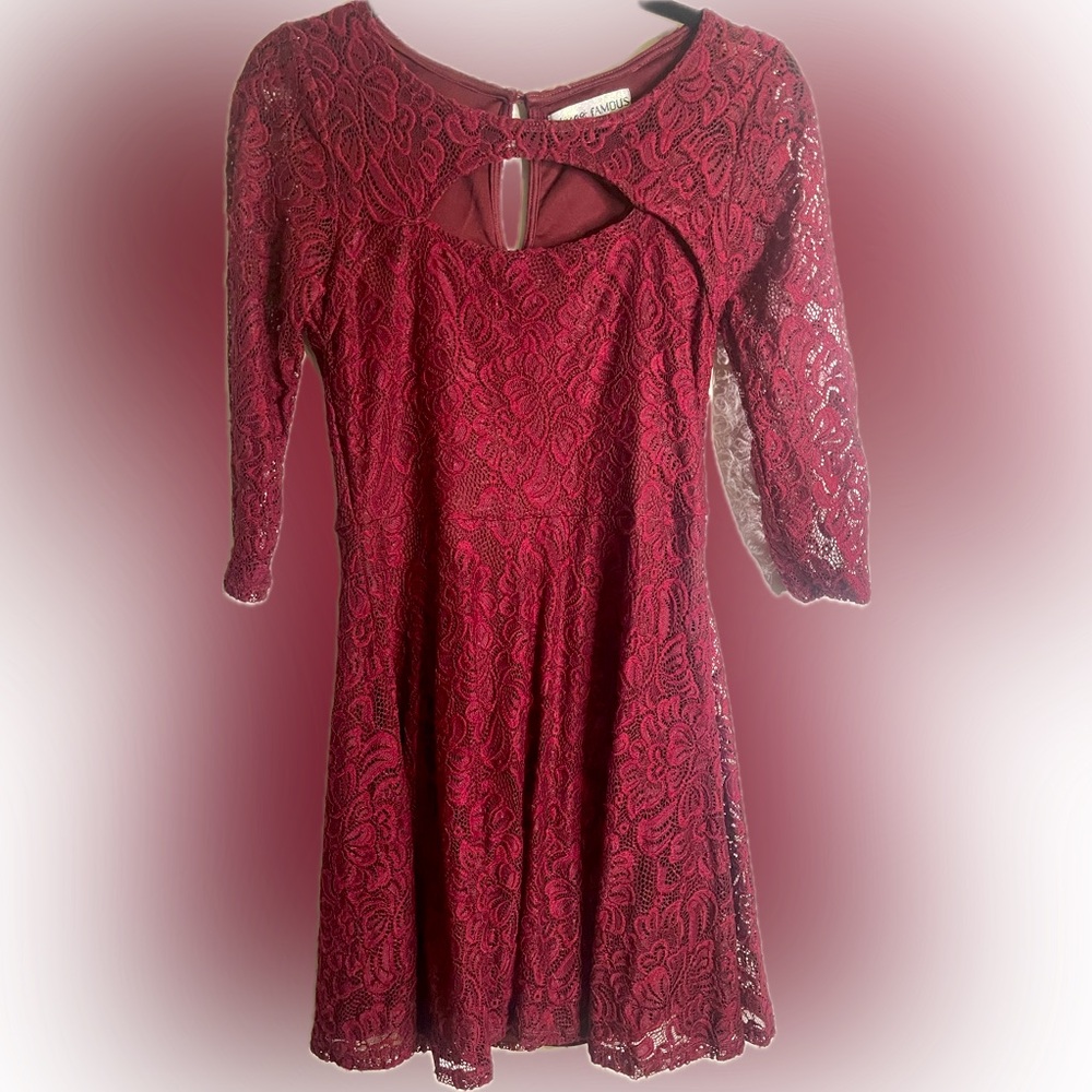 ALMOST FAMOUS Burgundy Lace Mini-Dress